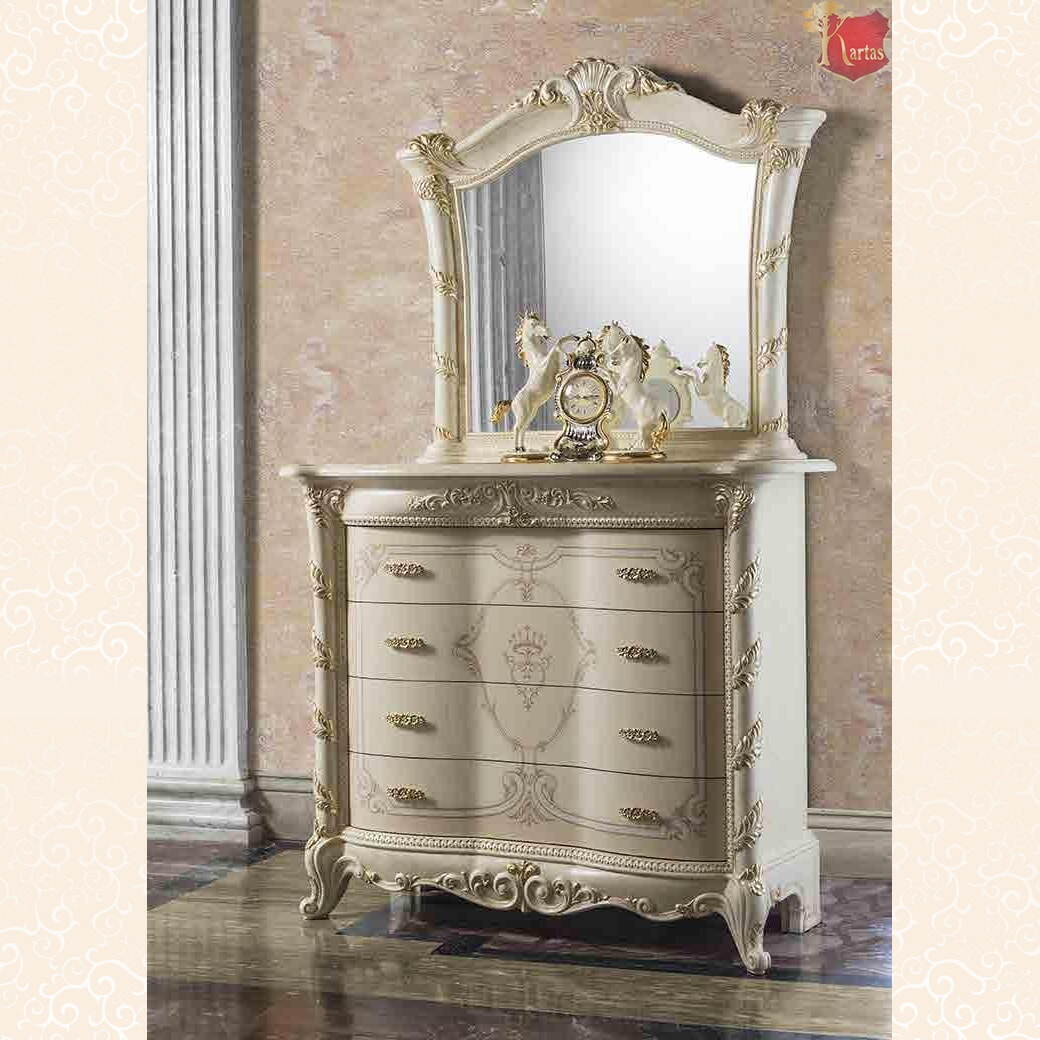 Комод Madame Royale  