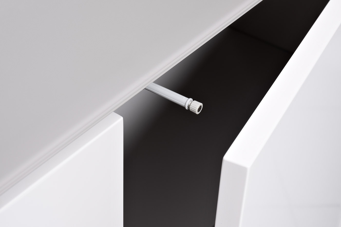77IP-CH2072 Комод Scala 200*42*80см Garda Decor 77IP-CH2072 