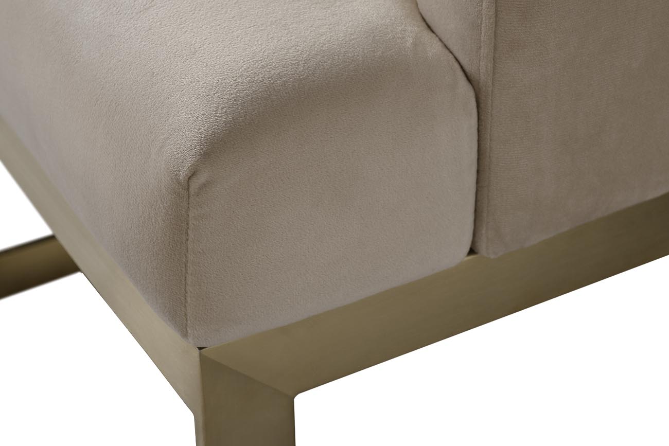 76AR-612GOLD-CR Стул велюр св.бежевый/матовое золото 58*59*78см Garda Decor 76AR-612GOLD-CR 