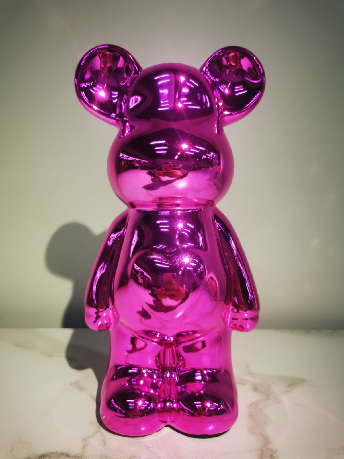 Статуэтка Lucky Bear (Bearbrick) IST-018, 28 см, фуксия глянцевый IST-018casa Фуксия