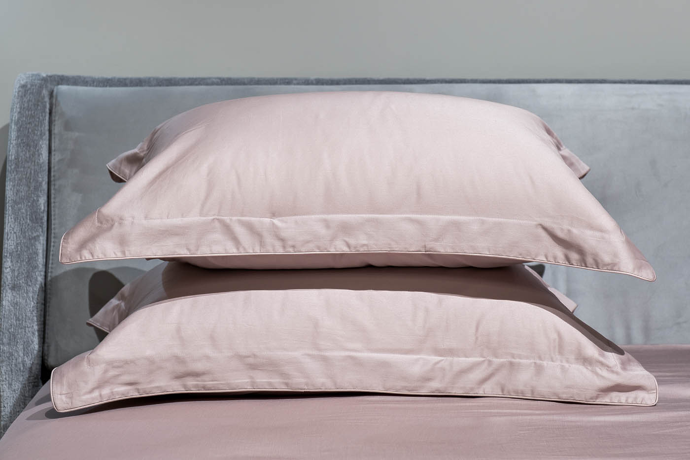 130HB-FSH16030-PROS ROS Простыня на резинке сатин пудреная роза 160*200*30 Garda Decor 130HB-FSH16030-PROS ROS 