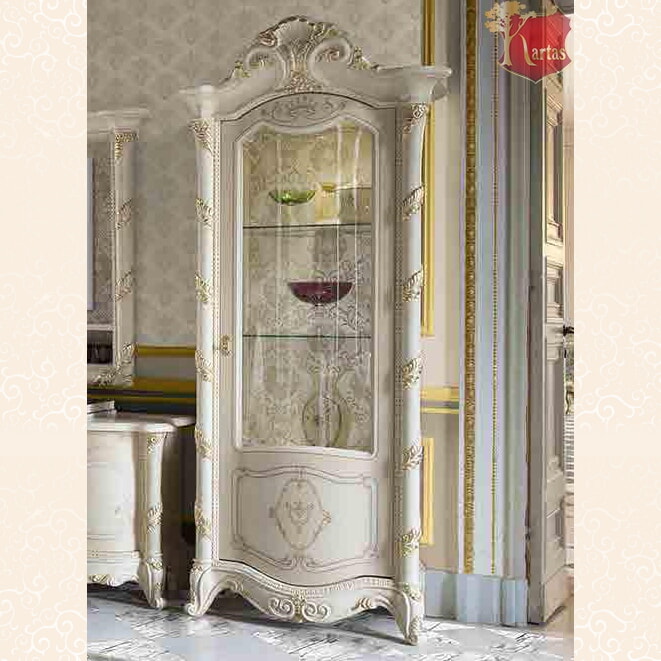 Витрина Madame Royale  